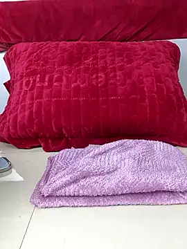 Jess-Thuy online show from 03/05/26, 03:24