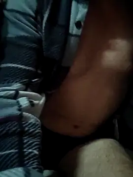 Ynsemr online show from 10/22/25, 07:02