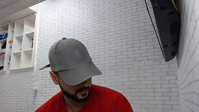 BombeiroHotx online show from 07/06/26, 07:49