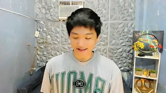 Mister officer69 online show from 02/08/26, 03:43