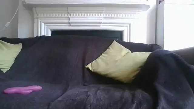 Snapshot of Tara-Kandy chatting on 07/05/26, 07:21 Tara-Kandy online show from 07/05/26, 07:21