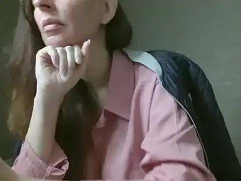 Snapshot of CandiCole chatting on 10/01/25, 06:19 CandiCole online show from 10/01/25, 06:19