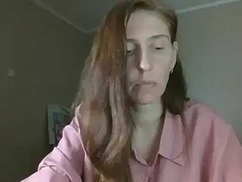 Snapshot of CandiCole chatting on 10/04/25, 01:20 CandiCole online show from 10/04/25, 01:20