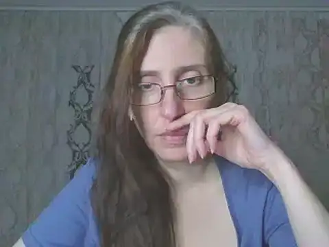 CandiCole online show from 11/20/25, 03:45