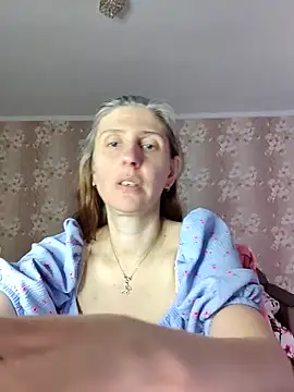 CandiCole online show from 06/06/26, 03:33