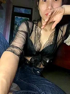 MinHiNi online show from 10/10/25, 12:31