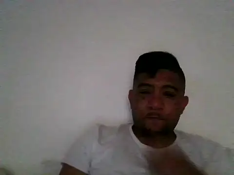 Snapshot of HRPEN chatting on 11/17/25, 12:11 HRPEN online show from 11/17/25, 12:11