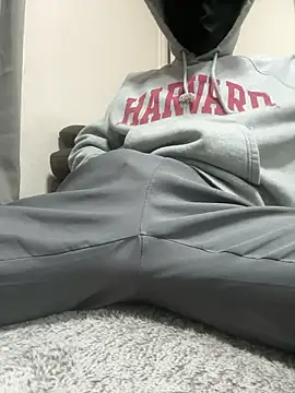 iikangi online show from 03/29/26, 05:46