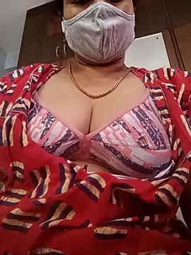 Snapshot of Tamil_Sivani chatting on 09/30/25, 09:36 Tamil Sivani online show from 09/30/25, 09:36