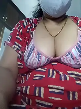 Snapshot of Tamil_Sivani chatting on 10/01/25, 03:23 Tamil Sivani online show from 10/01/25, 03:23