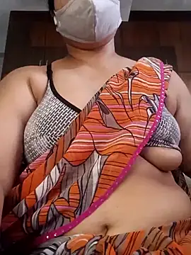 Tamil Sivani online show from 03/18/26, 08:06