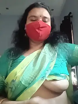 Snapshot of Tamil_Sivani chatting on 06/20/26, 01:41 Tamil Sivani online show from 06/20/26, 01:41