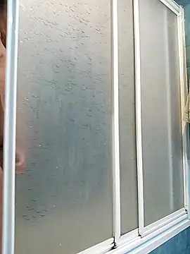 geli45 online show from 04/18/26, 05:39