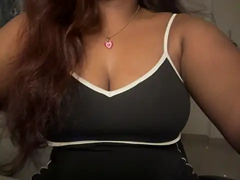 Niveda 21 online show from 04/13/26, 06:46