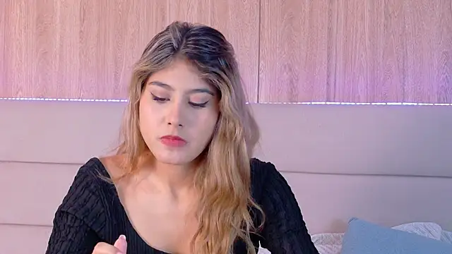 ZoehAngel online show from 04/24/26, 11:34