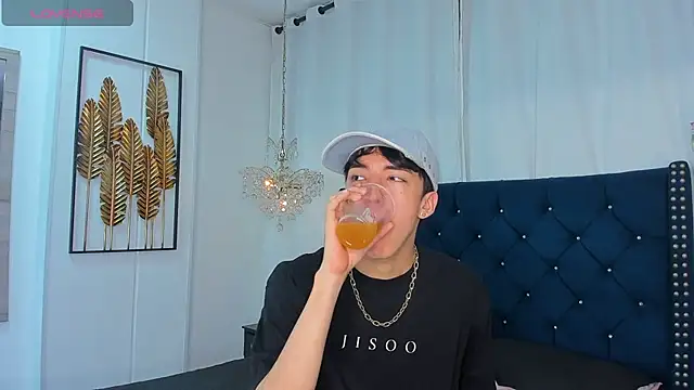 AerumChae online show from 03/09/26, 12:20