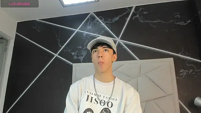 AerumChae online show from 03/17/26, 12:08