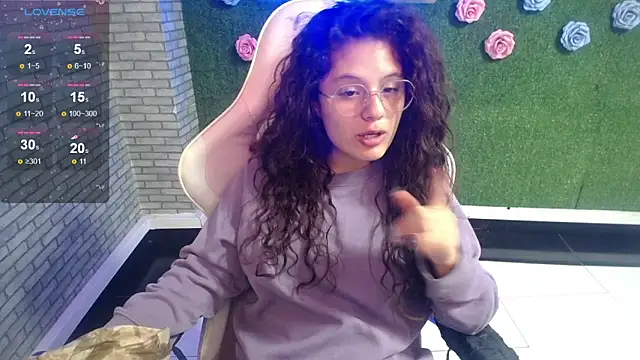 Velvet Moon V online show from 02/07/26, 01:15