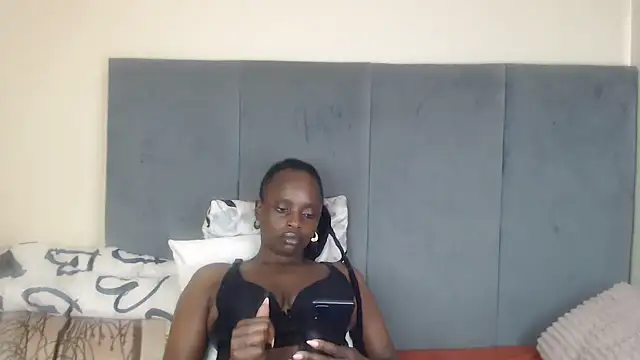 Jah-Queen online show from 09/11/25, 07:52