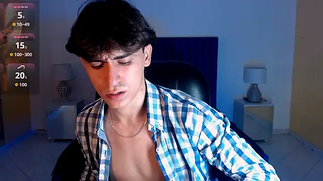 Snapshot of RoberthAlv chatting on 03/06/26, 02:02 RoberthAlv online show from 03/06/26, 02:02