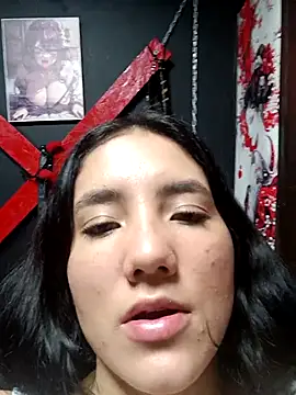 Snapshot of bellaseduzione chatting on 09/25/25, 07:17 bellaseduzione online show from 09/25/25, 07:17