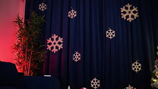  ChloeLee  online show from 12/13/25, 07:53