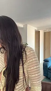 Lily June online show from 04/15/26, 09:37