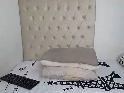 Lolly Ramochele online show from 09/13/25, 03:28