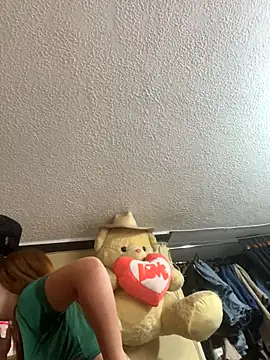 brissa 0 online show from 09/19/25, 07:03