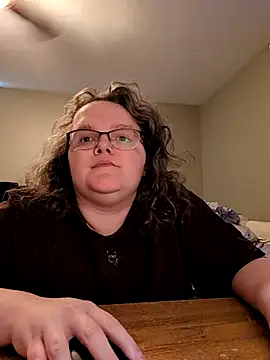 Snapshot of TheMistyPrice chatting on 09/17/25, 05:03 TheMistyPrice online show from 09/17/25, 05:03