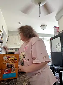 Snapshot of TheMistyPrice chatting on 09/29/25, 04:23 TheMistyPrice online show from 09/29/25, 04:23