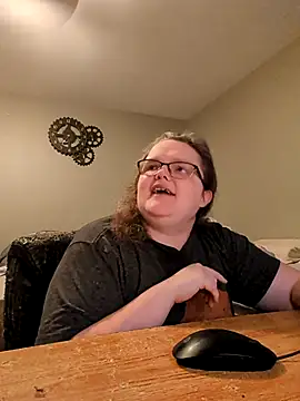 Snapshot of TheMistyPrice chatting on 10/15/25, 11:32 TheMistyPrice online show from 10/15/25, 11:32