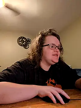 Snapshot of TheMistyPrice chatting on 10/16/25, 11:22 TheMistyPrice online show from 10/16/25, 11:22