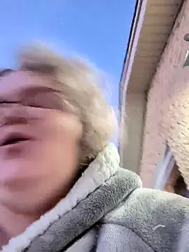 Snapshot of TheMistyPrice chatting on 10/17/25, 11:35 TheMistyPrice online show from 10/17/25, 11:35