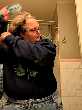 Snapshot of TheMistyPrice chatting on 10/23/25, 11:09 TheMistyPrice online show from 10/23/25, 11:09