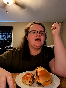 Snapshot of TheMistyPrice chatting on 10/24/25, 01:29 TheMistyPrice online show from 10/24/25, 01:29