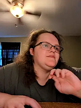 Snapshot of TheMistyPrice chatting on 11/13/25, 12:59 TheMistyPrice online show from 11/13/25, 12:59