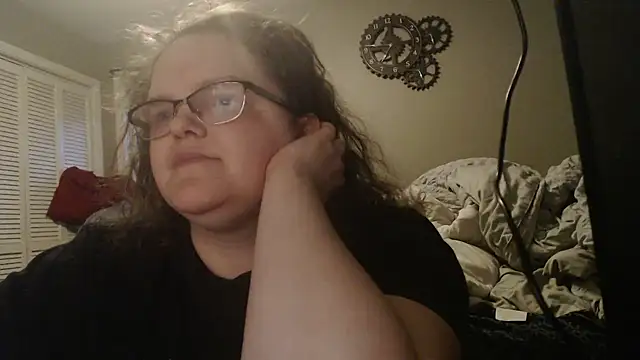 Snapshot of TheMistyPrice chatting on 11/17/25, 12:22 TheMistyPrice online show from 11/17/25, 12:22