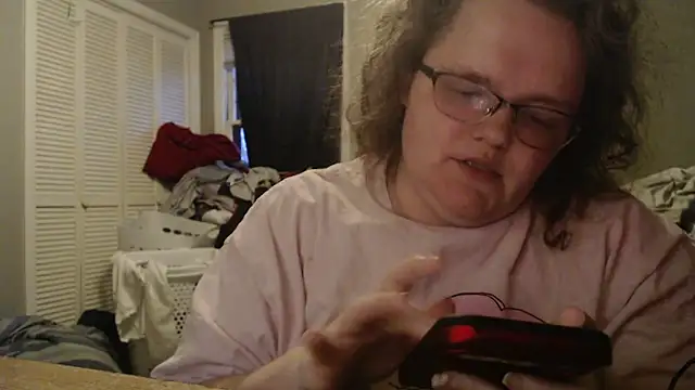 Snapshot of TheMistyPrice chatting on 11/24/25, 12:38 TheMistyPrice online show from 11/24/25, 12:38