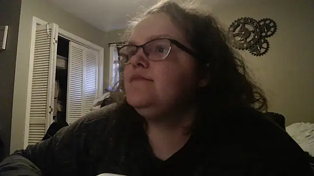 Snapshot of TheMistyPrice chatting on 12/15/25, 12:53 TheMistyPrice online show from 12/15/25, 12:53