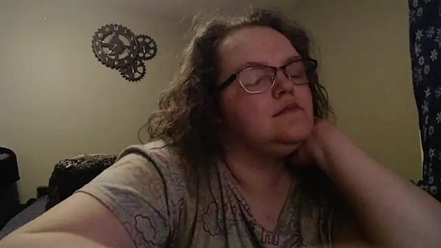 Snapshot of TheMistyPrice chatting on 12/17/25, 11:16 TheMistyPrice online show from 12/17/25, 11:16