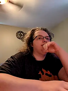 Snapshot of TheMistyPrice chatting on 04/13/26, 05:29 TheMistyPrice online show from 04/13/26, 05:29