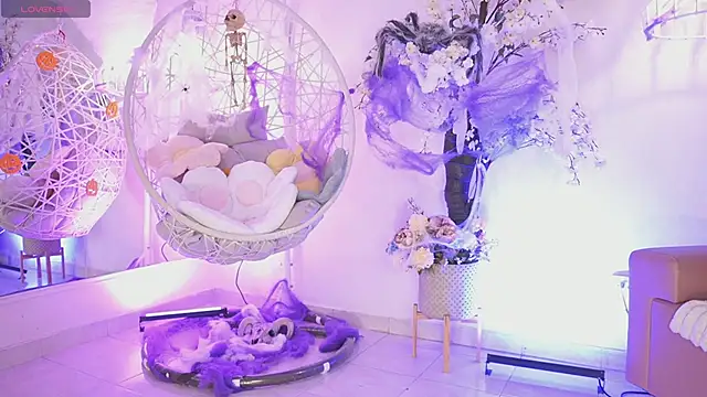 JadeSummerr online show from 10/09/25, 11:41