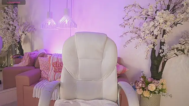 JadeSummerr online show from 11/15/25, 11:51