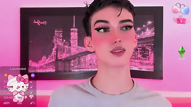 Baby FenixTS online show from 10/10/25, 05:50