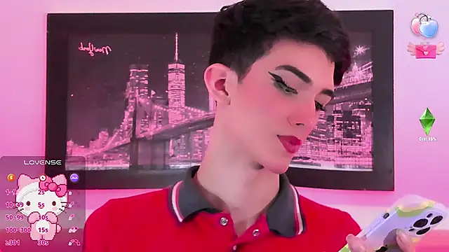 Baby FenixTS online show from 10/15/25, 10:54