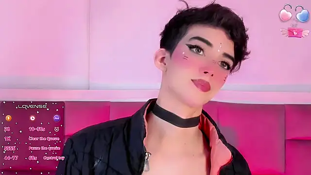 Baby FenixTS online show from 11/02/25, 09:44