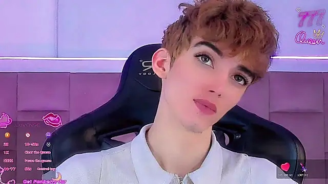 Baby FenixTS online show from 03/19/26, 08:18