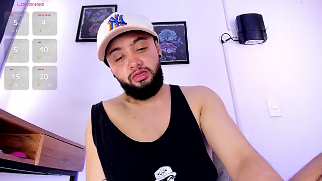 Noah devil  online show from 11/07/25, 02:33