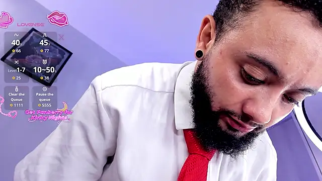 Noah devil  online show from 11/23/25, 09:58